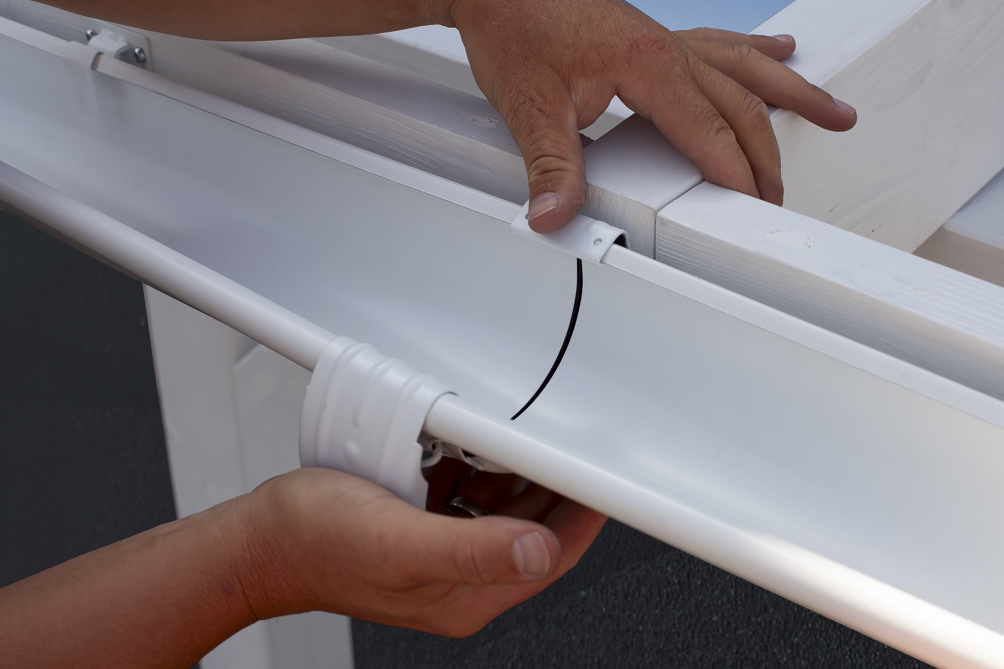 Regenrinnen-Set 812 cm (2er-Set), Stahl, verzinkt u. weiss beschichtet