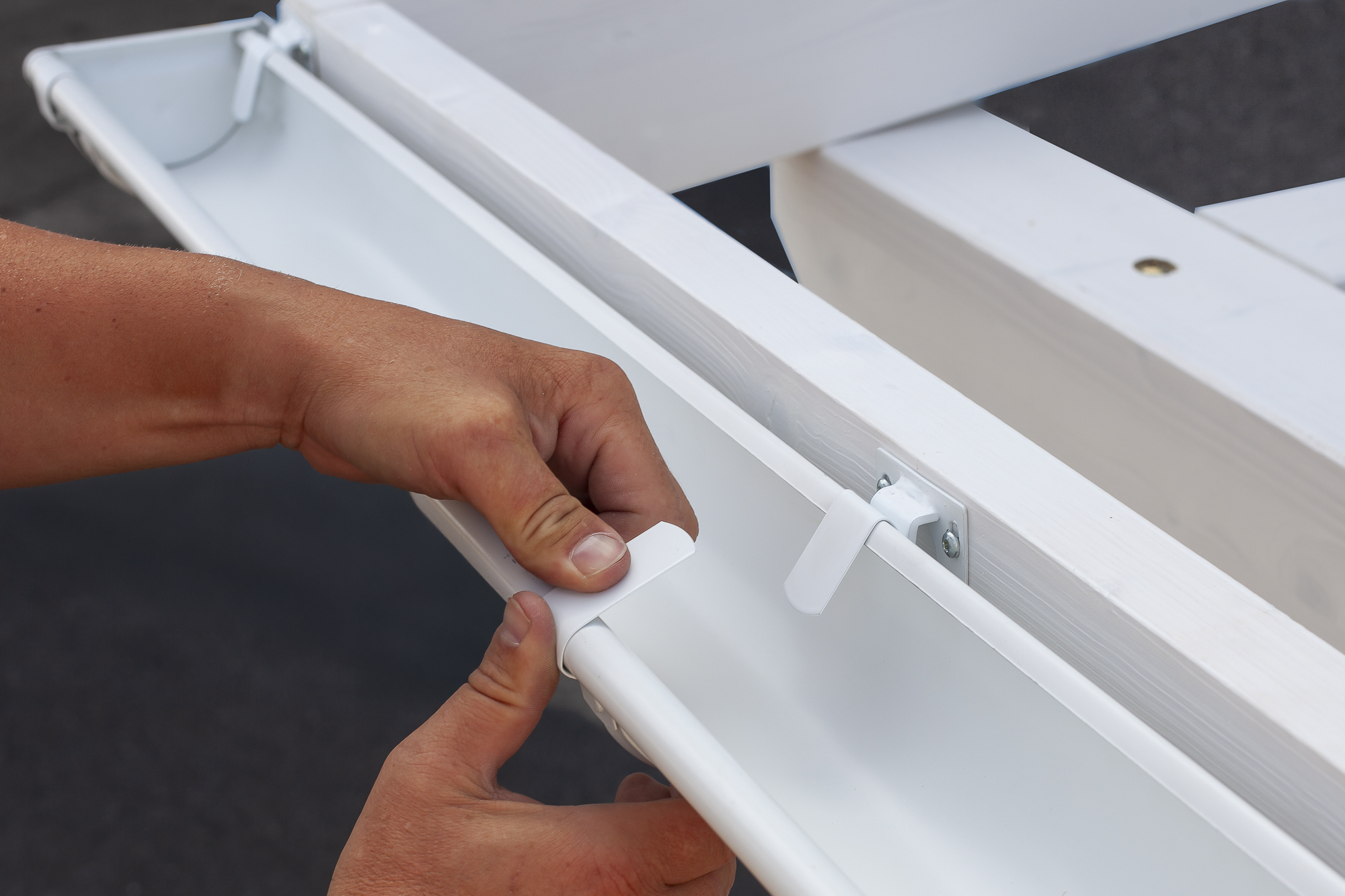 Regenrinnen-Set 812 cm (2er-Set), Stahl, verzinkt u. weiss beschichtet