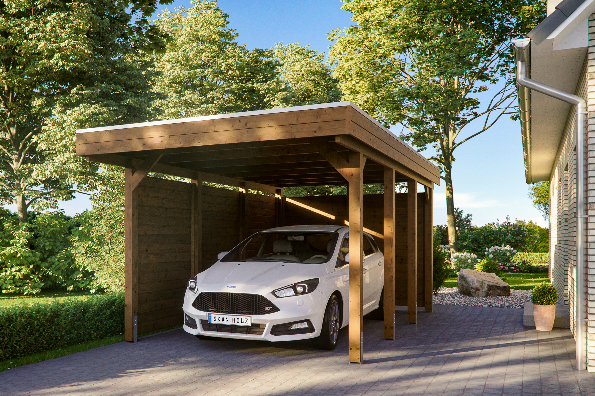 Ambientebild: Carport Friesland 314 x 555 cm, mit Seiten- und Rückwand, farblich behandelt in nussbaum