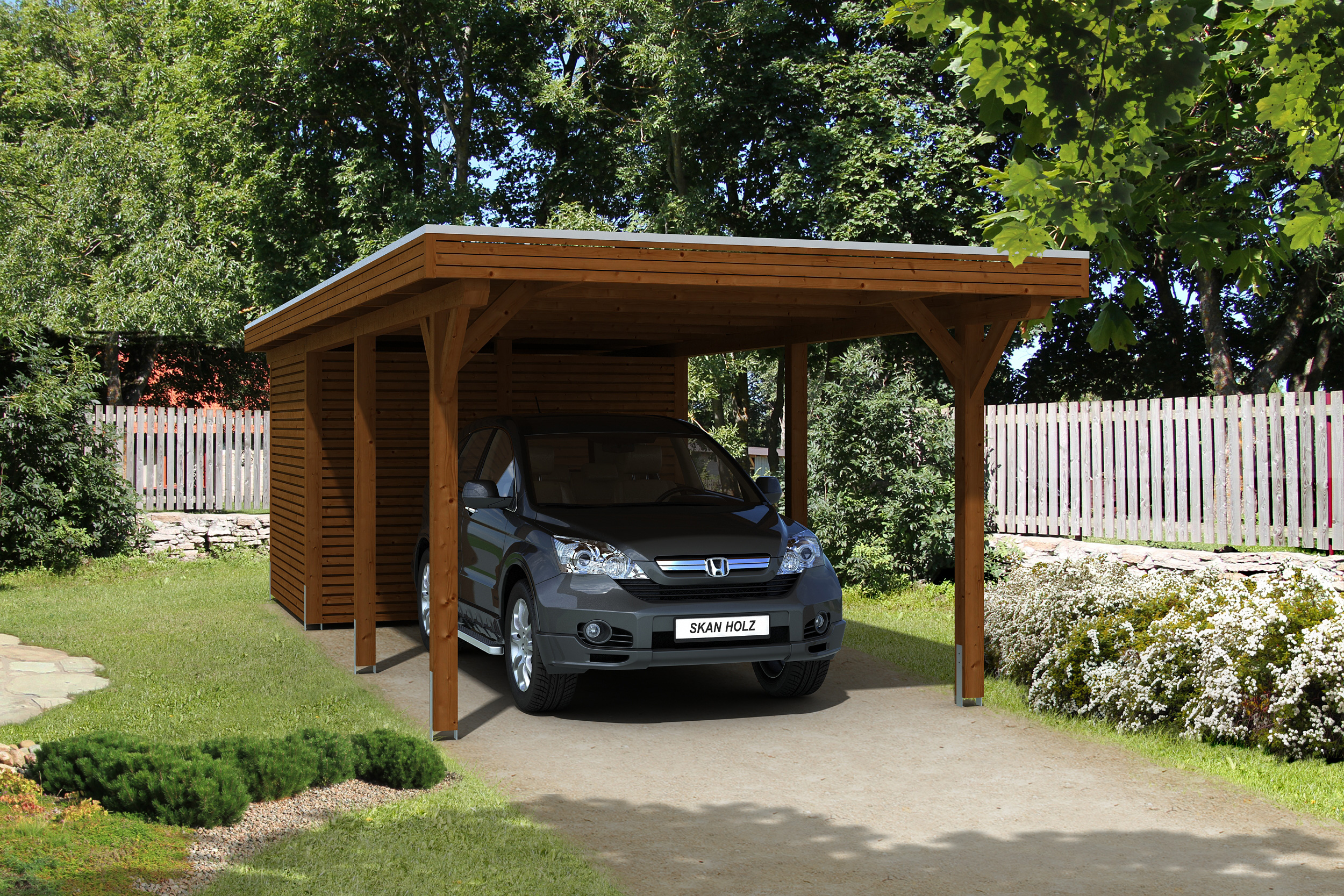 Ambientebild: Carport Spessart 355 x 846 cm mit Abstellraum, farblich behandelt in nussbaum