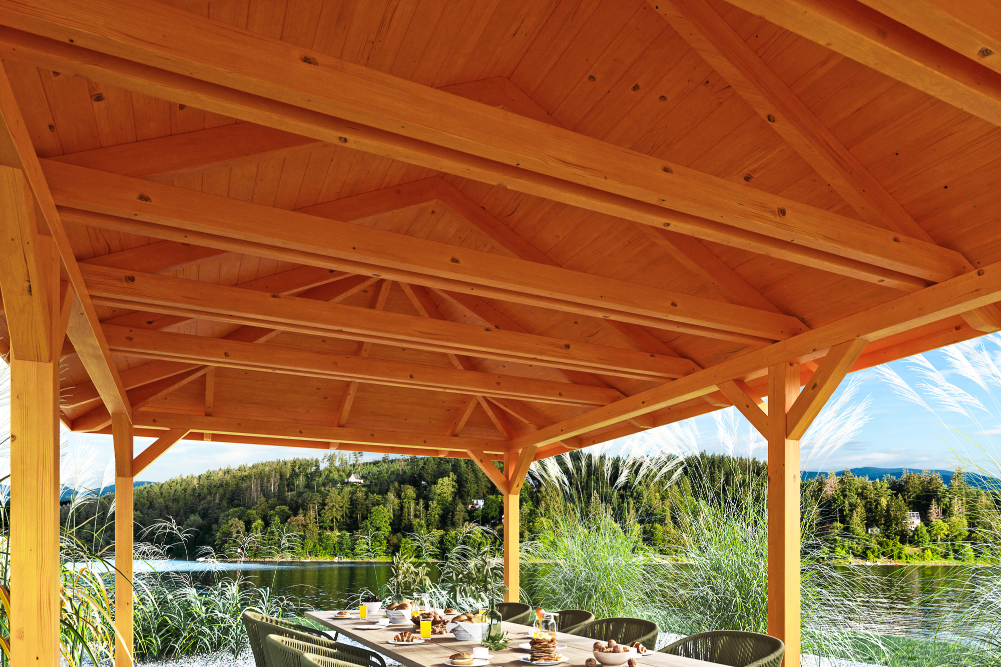 Detailbild: Innenansicht Pavillon Orleans 3, farblich behandelt in eiche hell